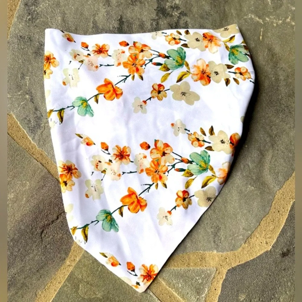 NAMJOSH Floral Hairscarf-White Vine